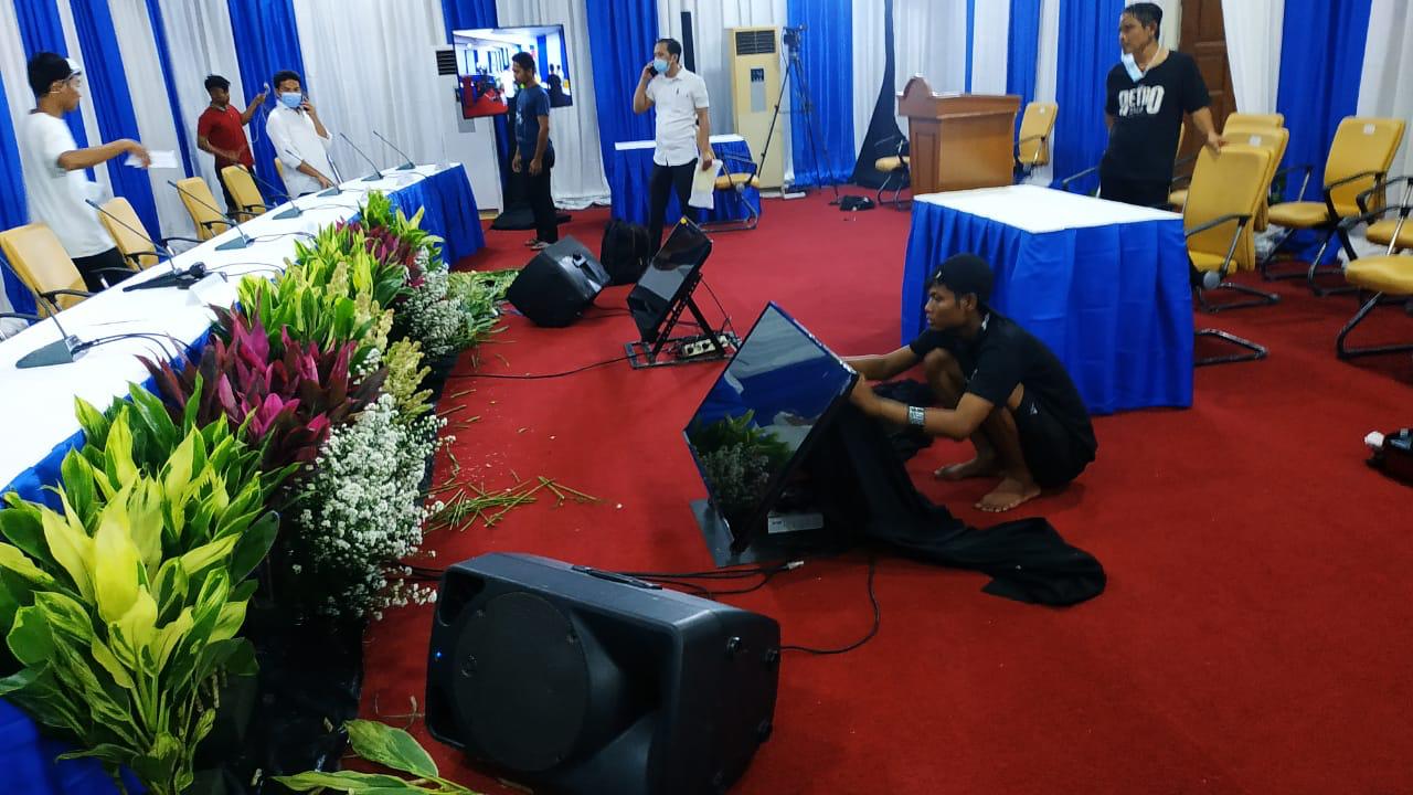 sewa alat meeting online